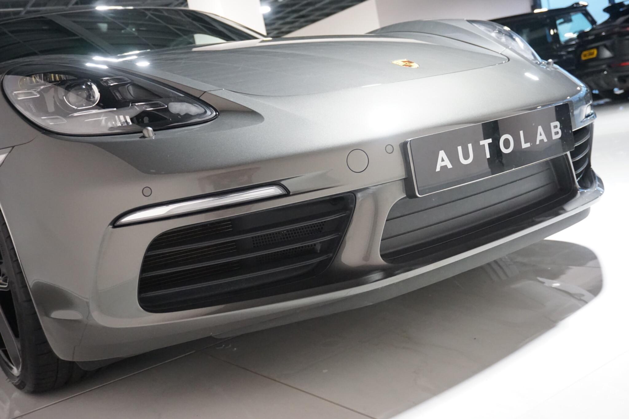 Porsche 718 Cayman 2.0T Style Edition Coupe 2dr Petrol PDK Euro 6 (s/s) (300 ps)